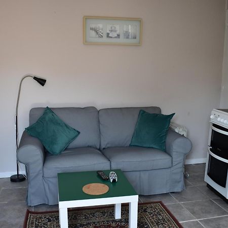 Gites In Le Neufbourg -Mortain Room photo